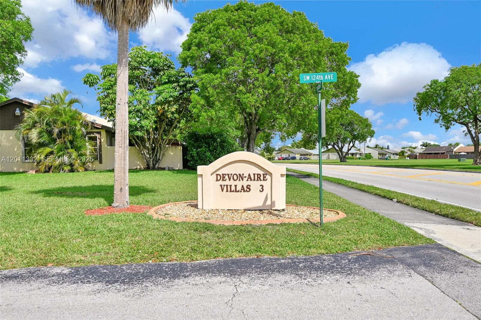 12438 SW 115th Ter photo 33