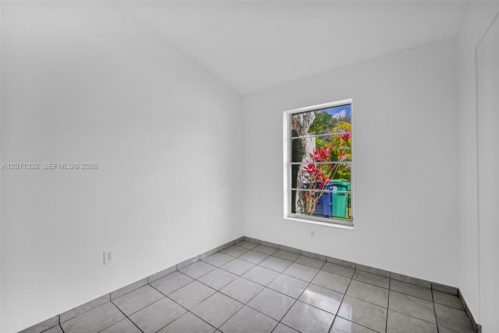 12438 SW 115th Ter photo 19