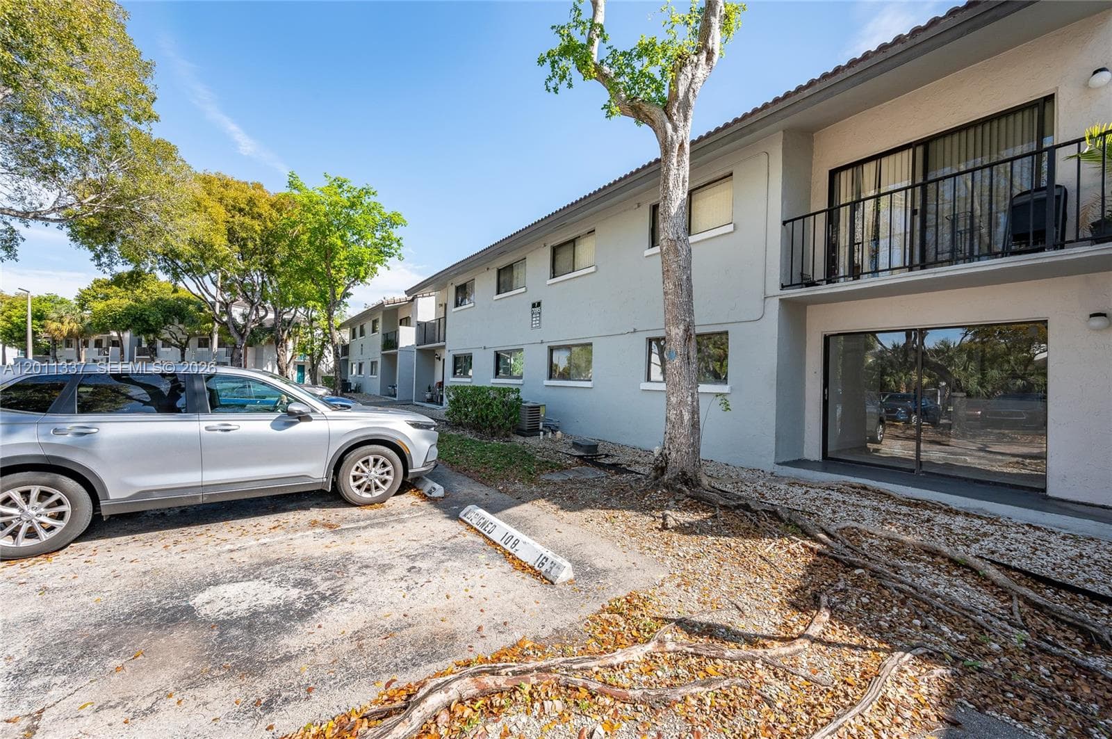 VILLA BELLINI CONDO · #110 in Hialeah - Photo 4