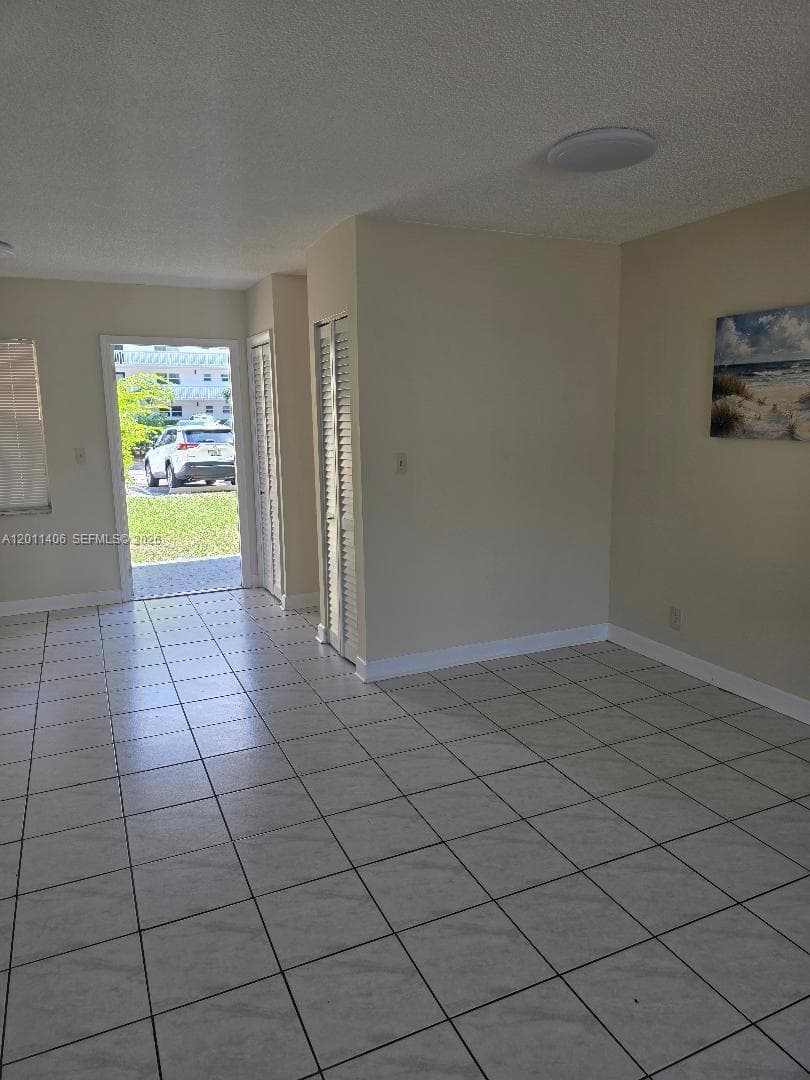 MOFFETT PLACE CONDO · #107 in Hallandale Beach - Photo 12