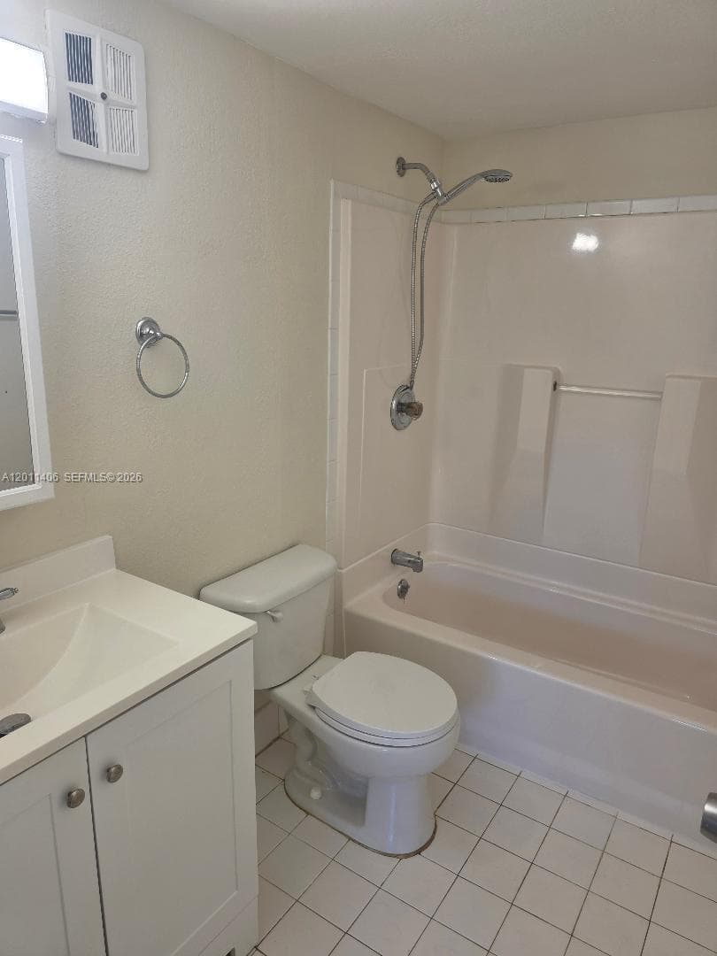 MOFFETT PLACE CONDO · #107 in Hallandale Beach - Photo 19