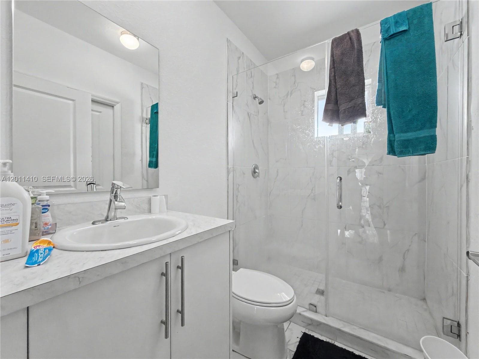 356 NW 12th Pl photo 12