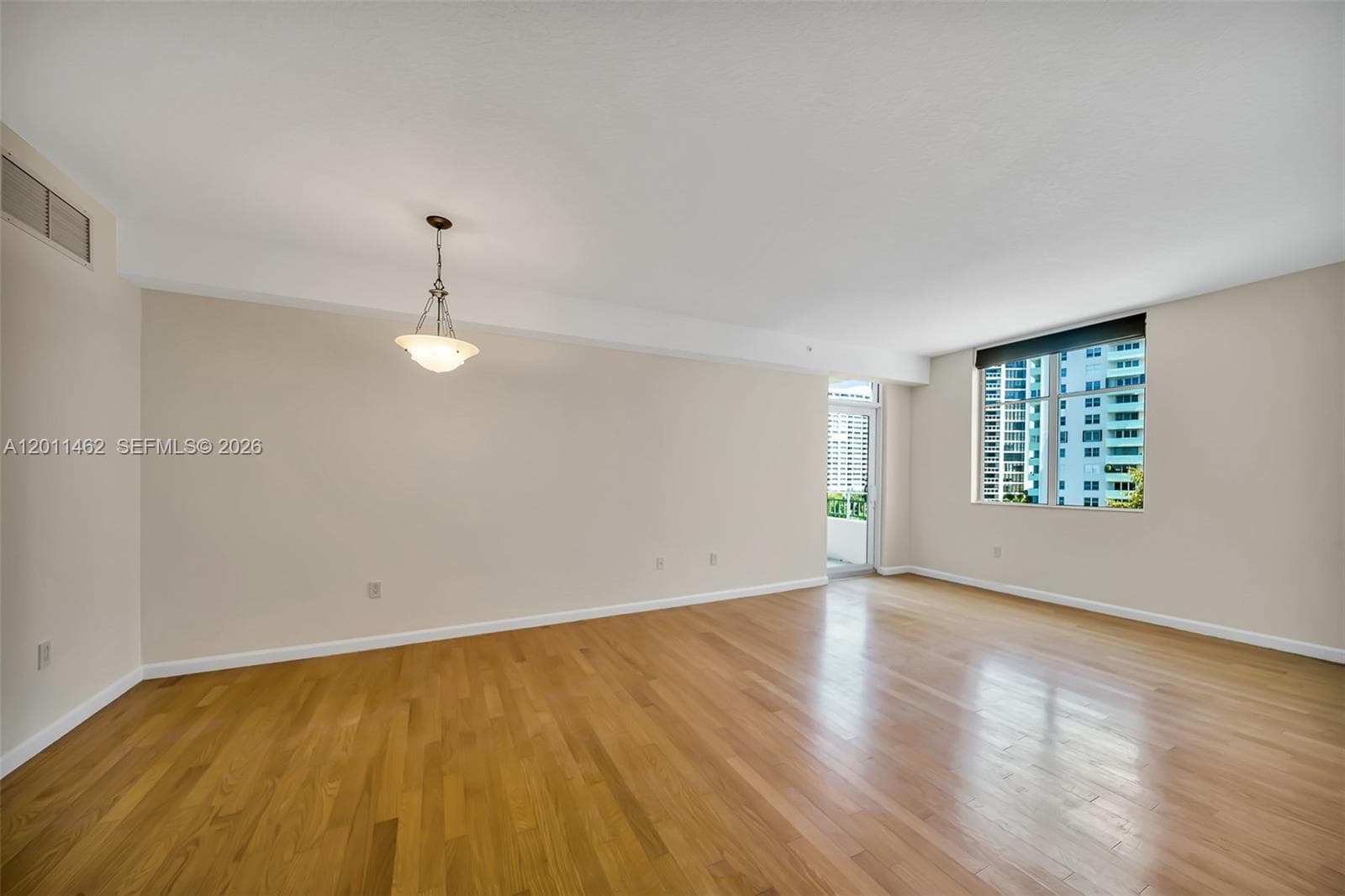 THE VISTAS CONDO · #603 in Miami Beach - Photo 6