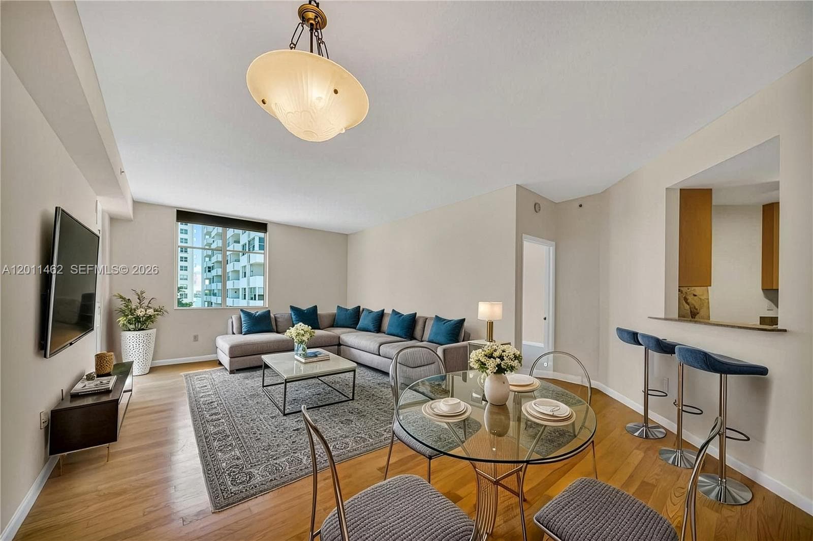 THE VISTAS CONDO · #603 in Miami Beach - Photo 3