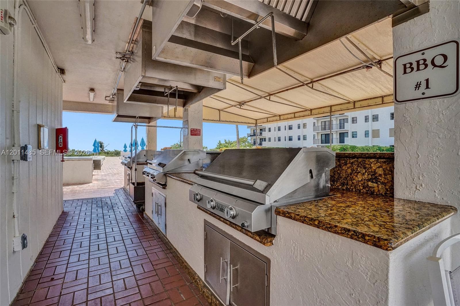 Summit Condo · #609S in Hollywood - Photo 41