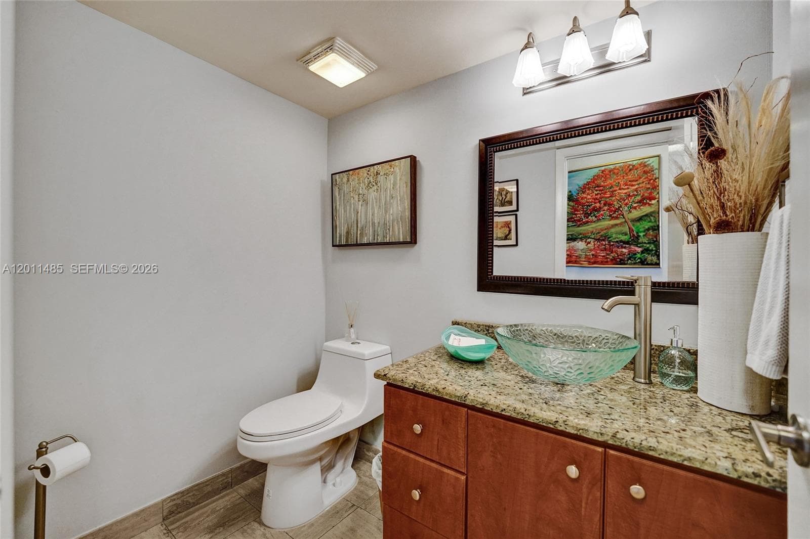 Summit Condo · #609S in Hollywood - Photo 8