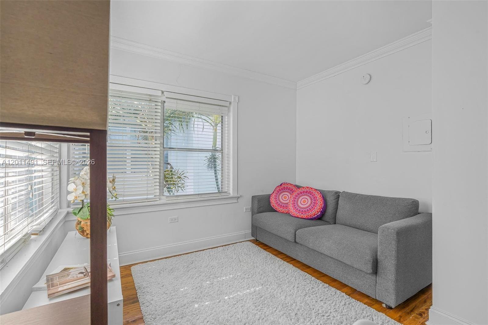 SOBE PHOENIX CONDO · #209 in Miami Beach - Photo 10