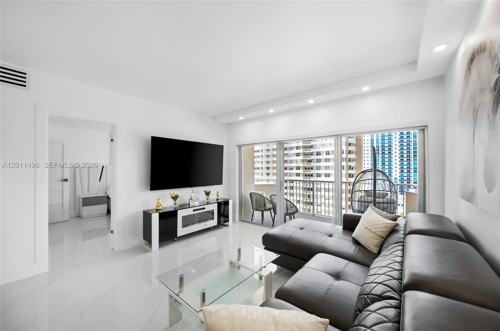 THE HEMISPHERES · #10B in Hallandale Beach - Photo 20