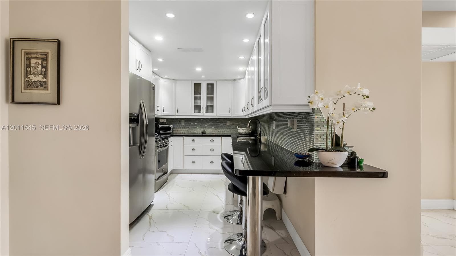 PARKER TOWER CONDO · #2411 in Hallandale Beach - Photo 11
