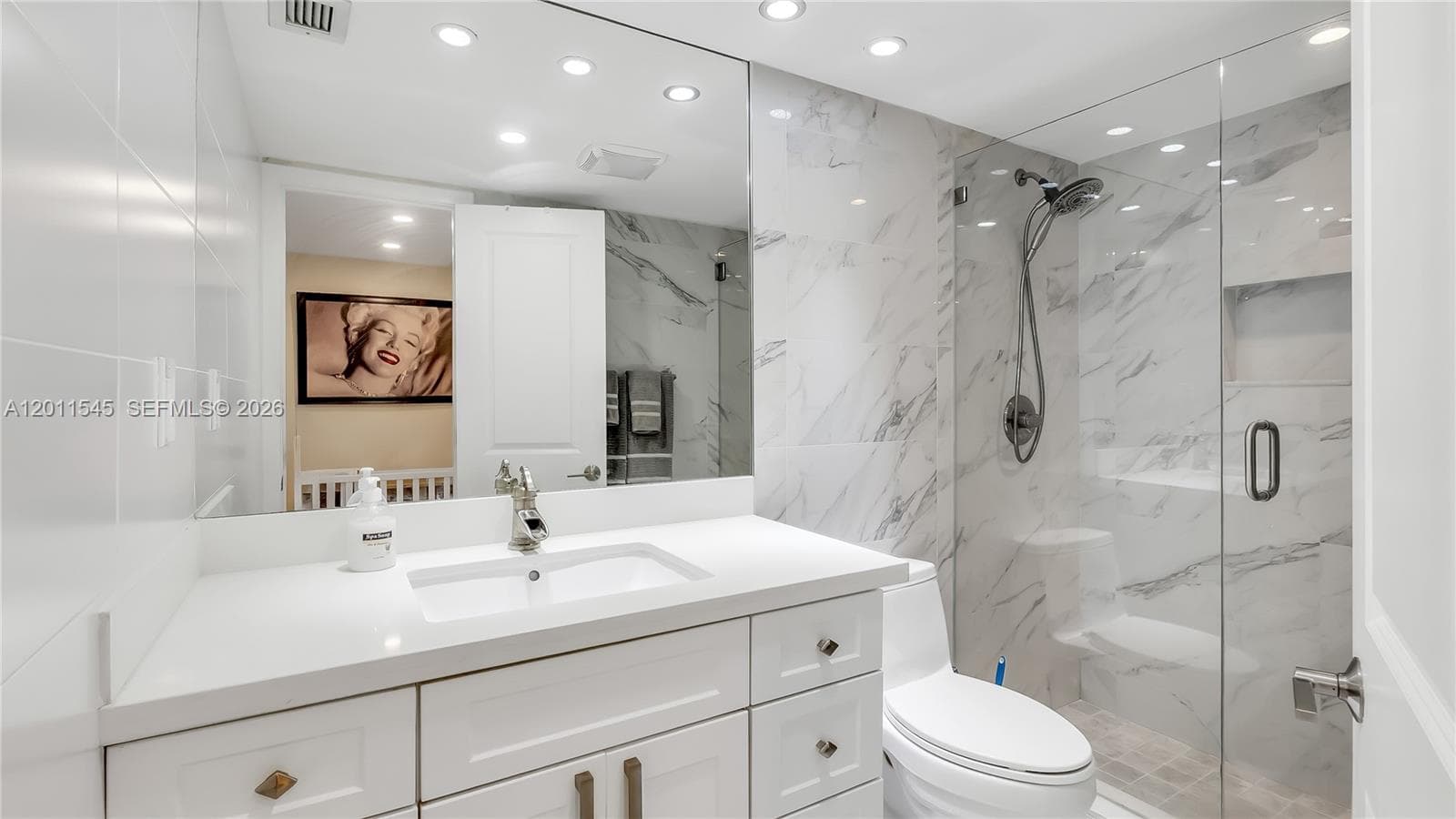 PARKER TOWER CONDO · #2411 in Hallandale Beach - Photo 19