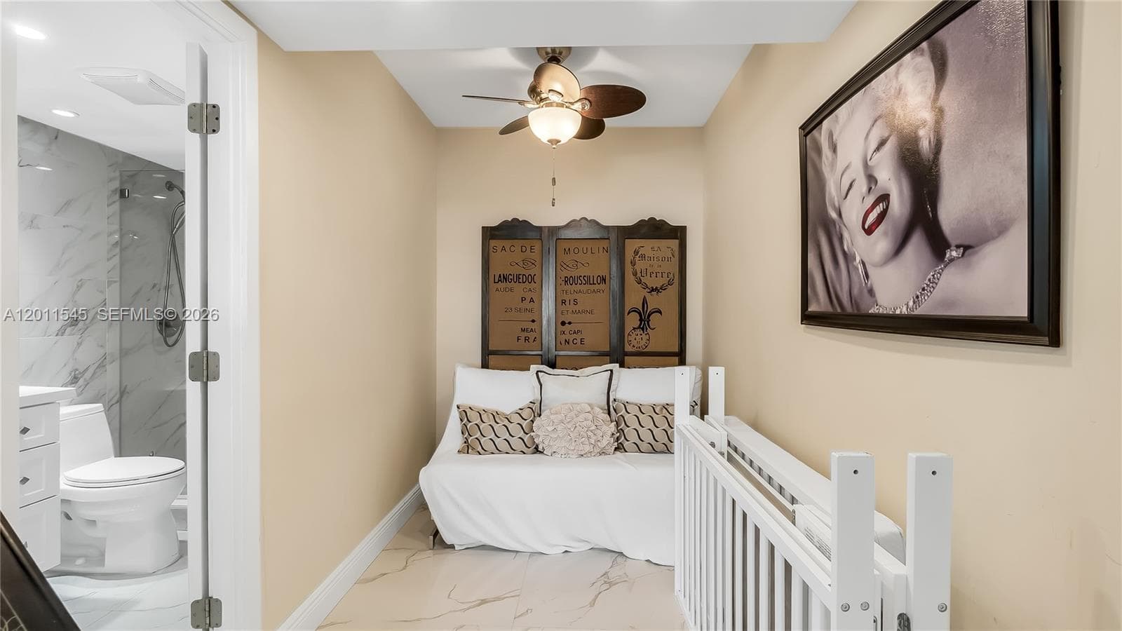 Den or Office in Primary Bedroom