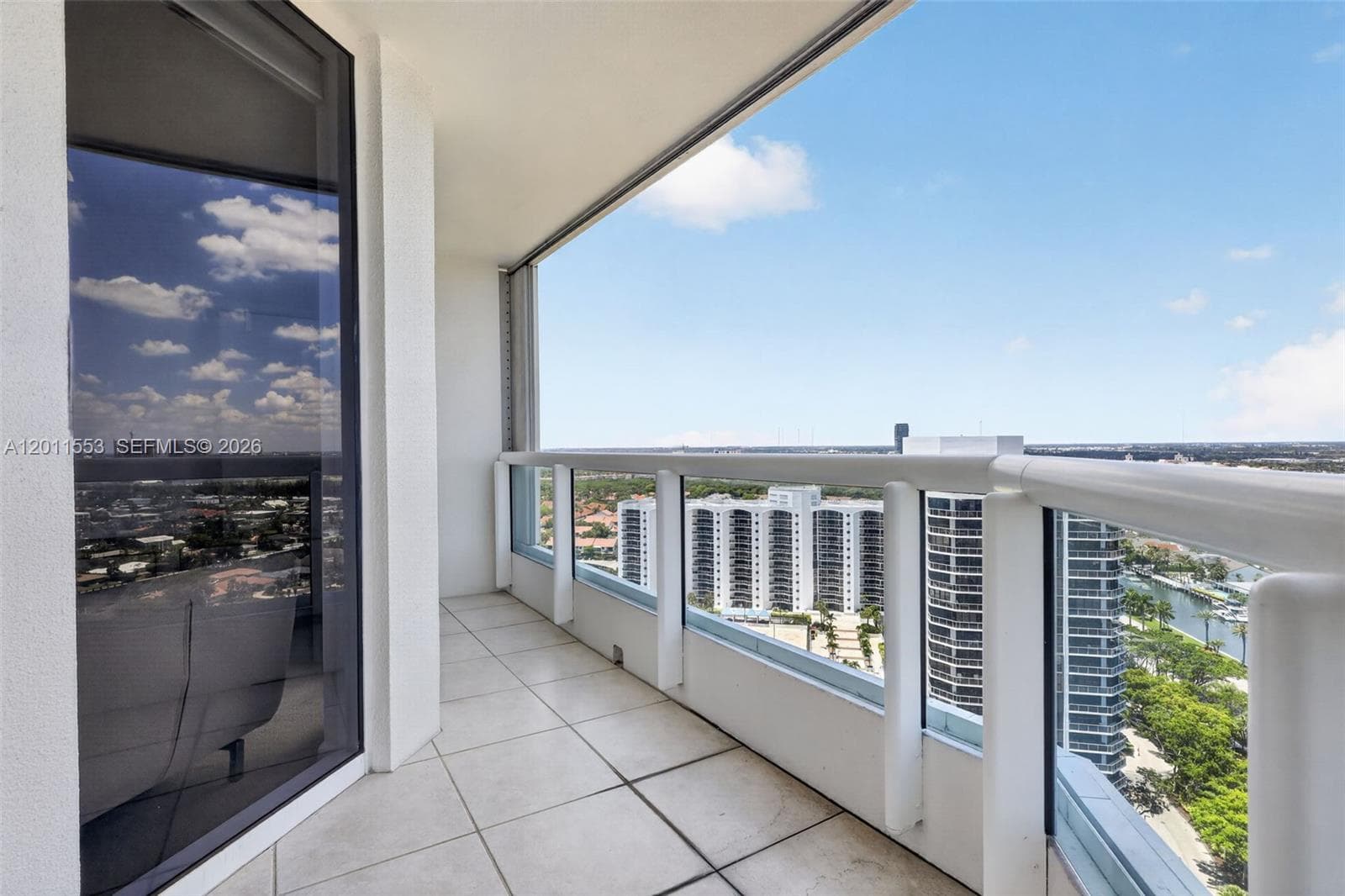 North Tower at The Point · #2409 in Aventura - Photo 38
