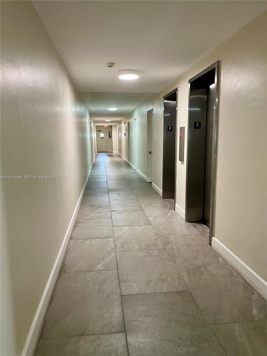HYDE PARK TOWERS · #203 in Hollywood - Photo 23