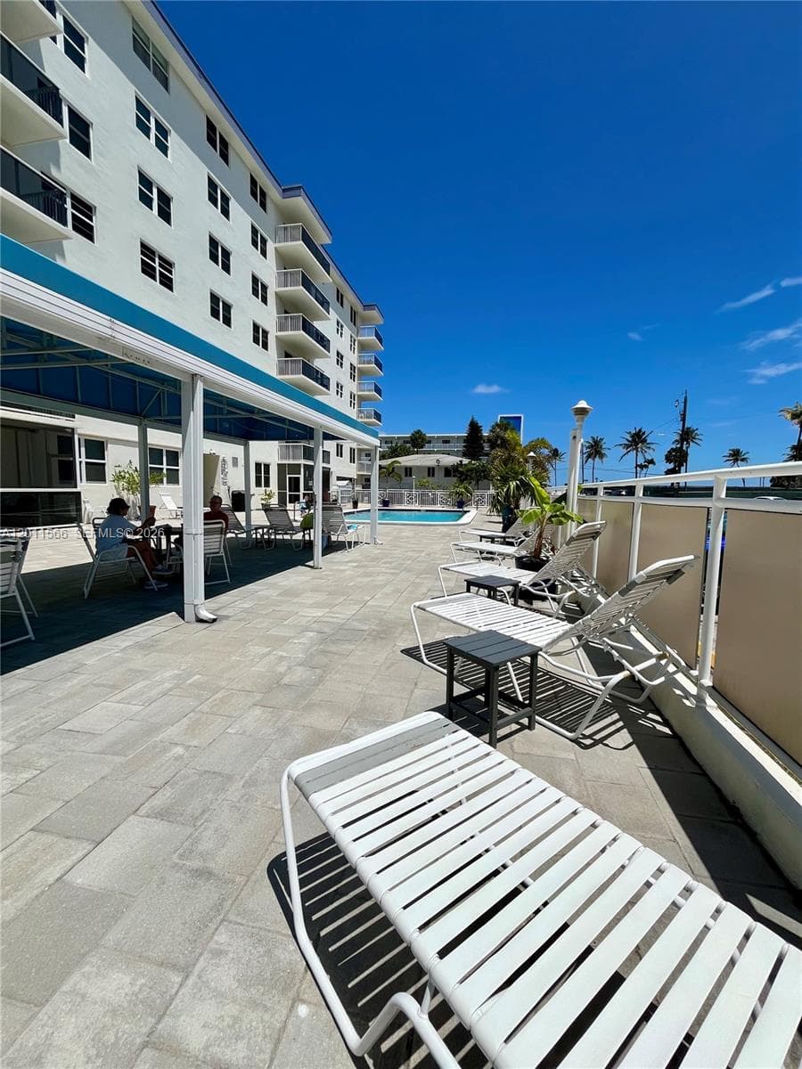 HYDE PARK TOWERS · #203 in Hollywood - Photo 36