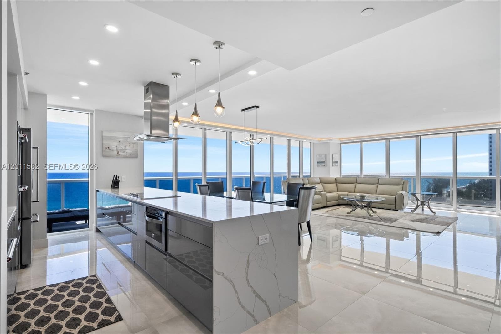 BEACH CLUB TWO CONDO · #1002 in Hallandale Beach - Photo 2