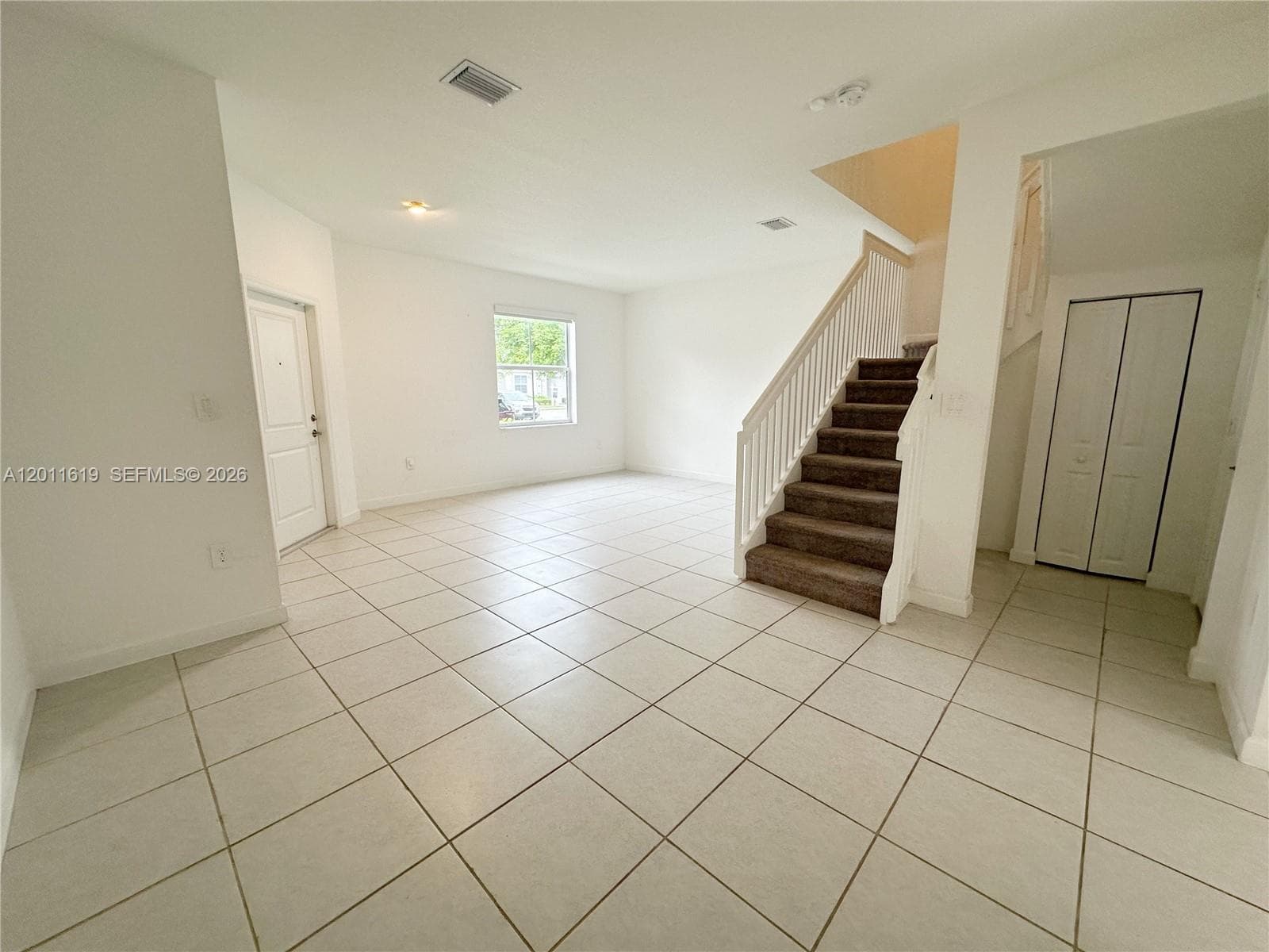 1684 SE 26th Ter #1684 photo 4