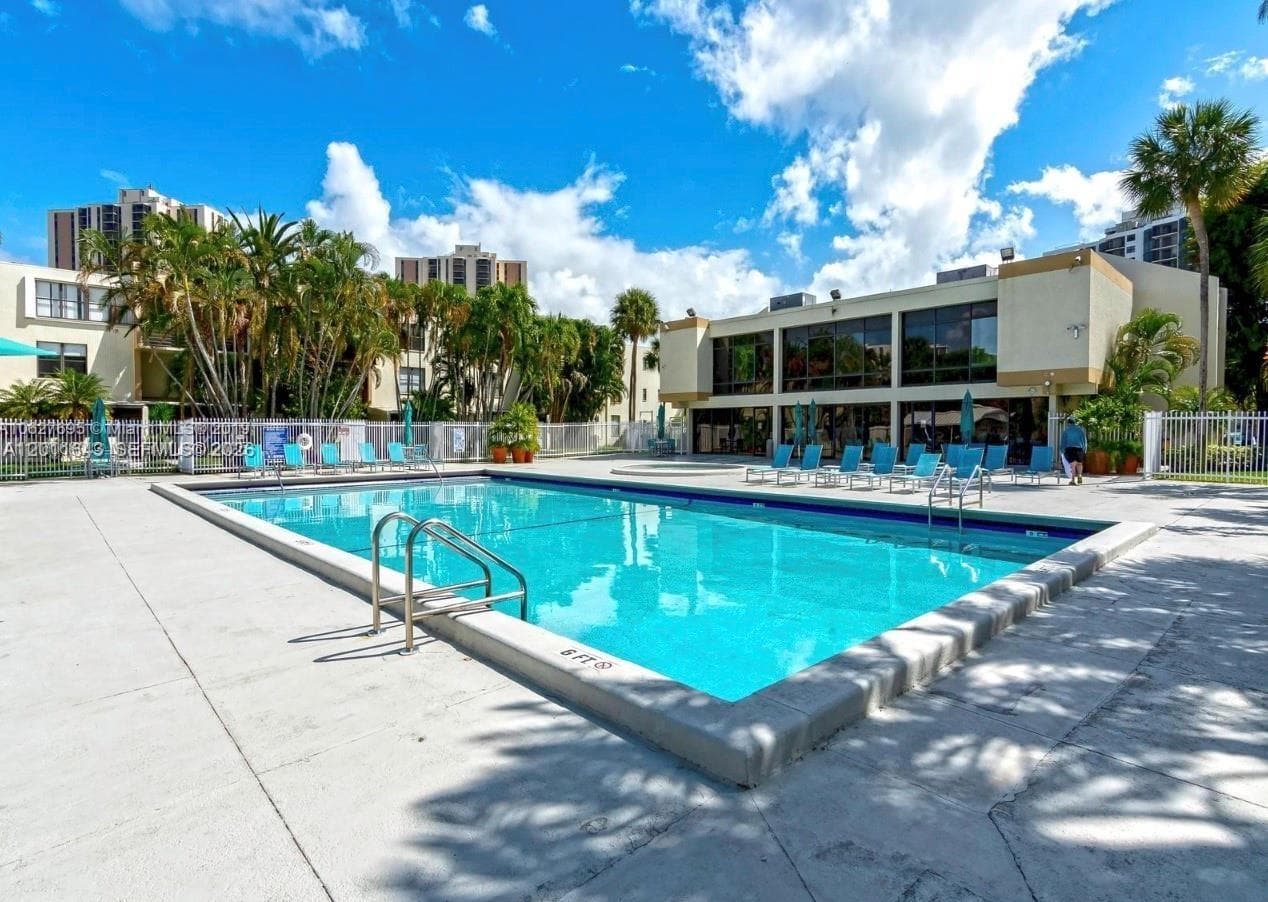 VILLA DORADA CONDO NO 2 · #116-9 in Aventura - Photo 35