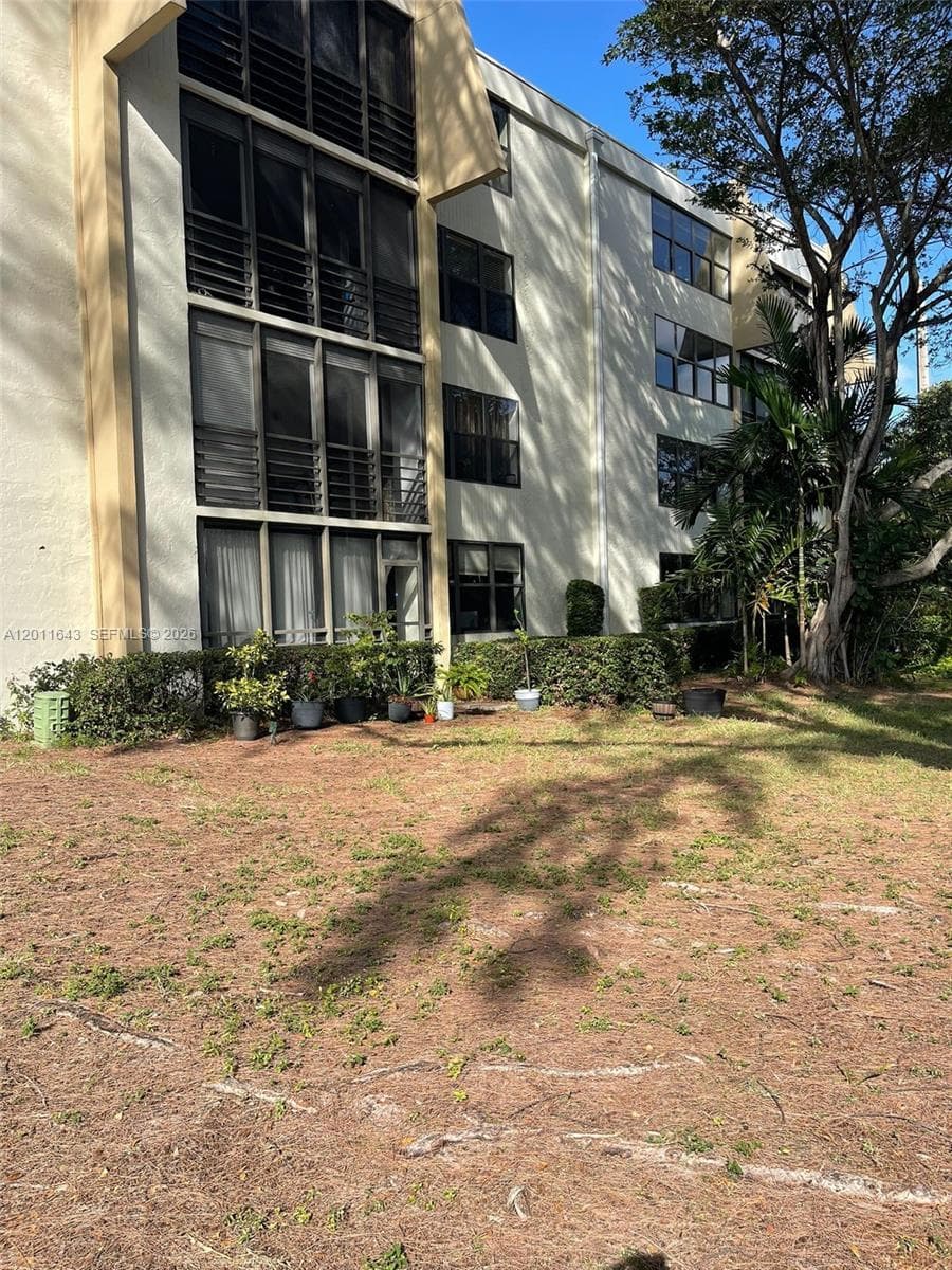 VILLA DORADA CONDO NO 2 · #116-9 in Aventura - Photo 31