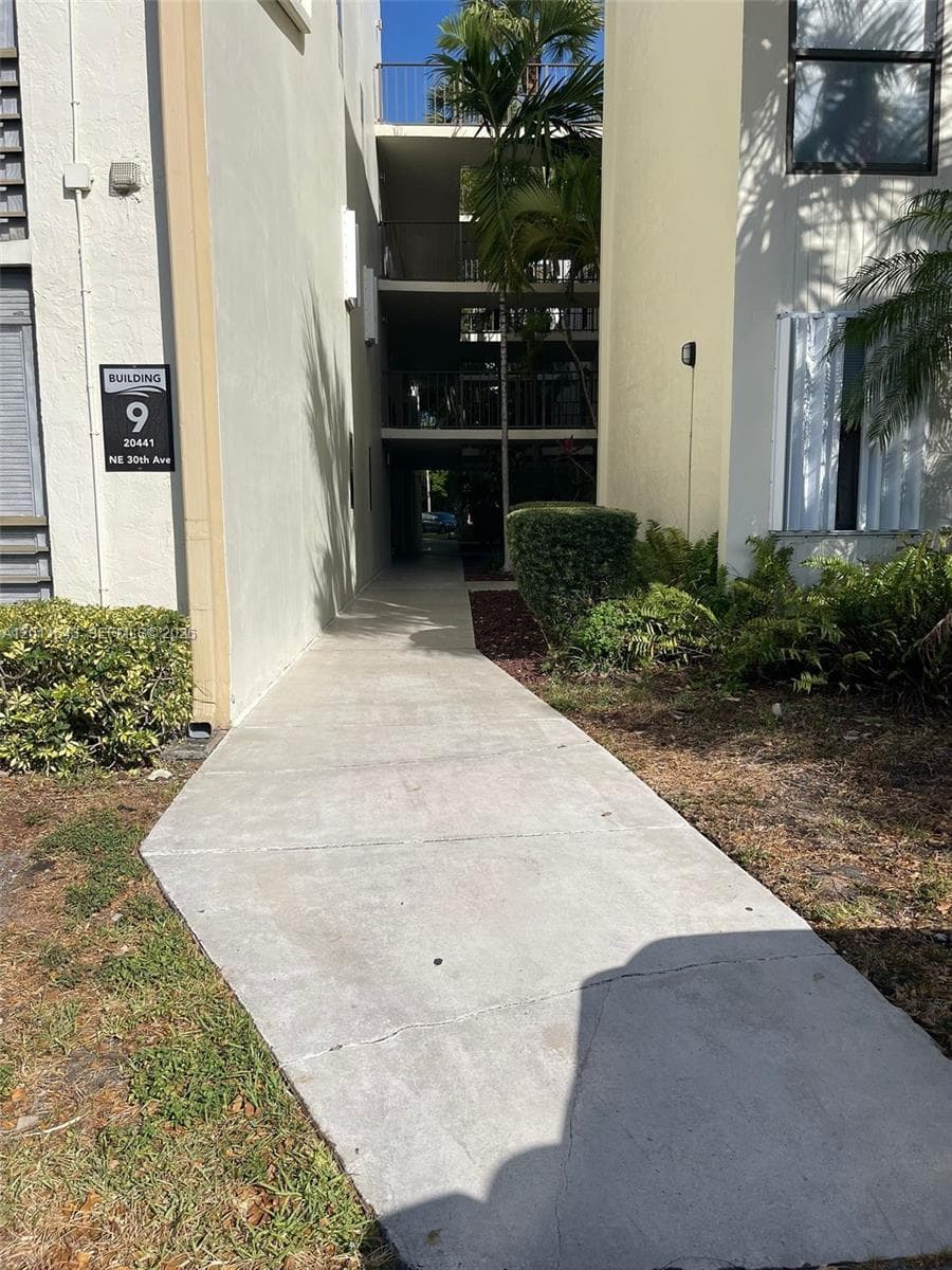 VILLA DORADA CONDO NO 2 · #116-9 in Aventura - Photo 29