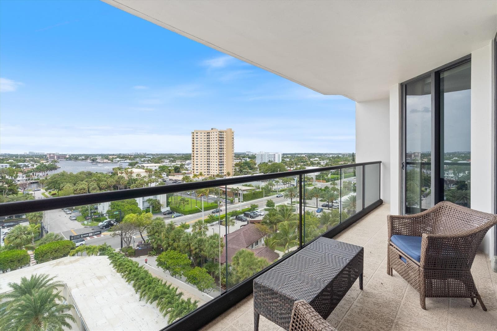 18-1300 S Ocean Blvd Apt 705 Pompano Bea