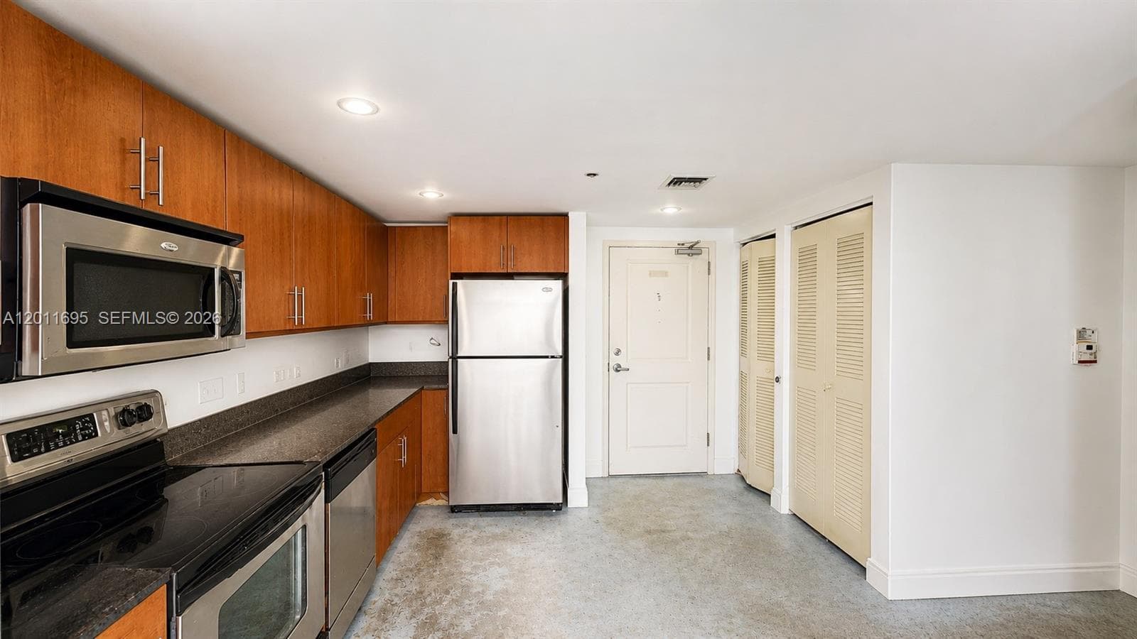 FLAGLER FIRST CONDO · #705 in Miami - Photo 3