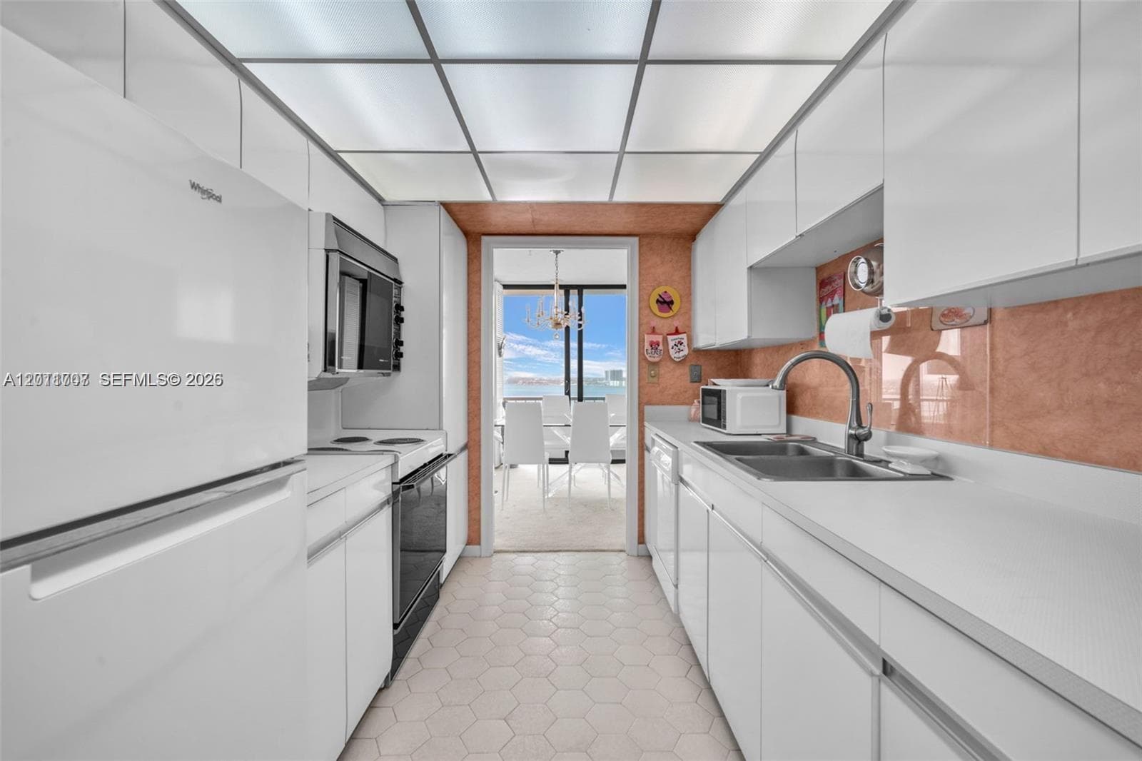 Water Glades · #19B in Singer Island - Photo 18