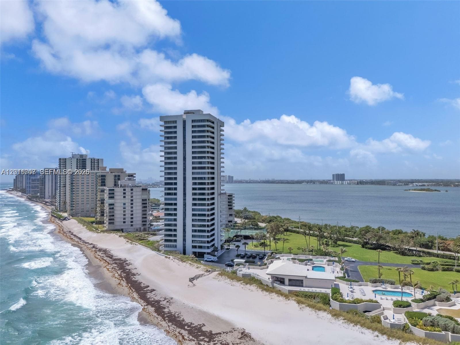 Water Glades · #19B in Singer Island - Photo 54