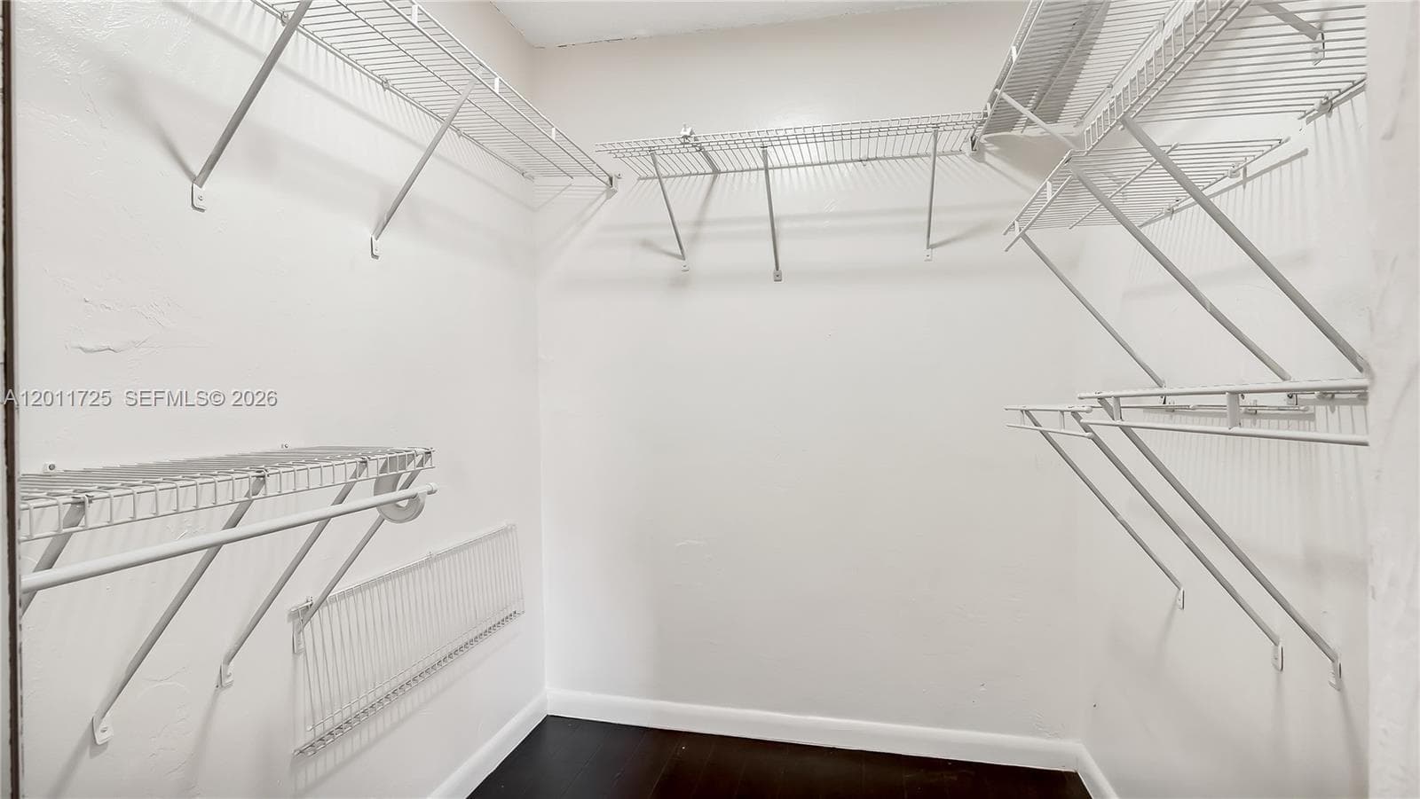 Large Walk-in Closet