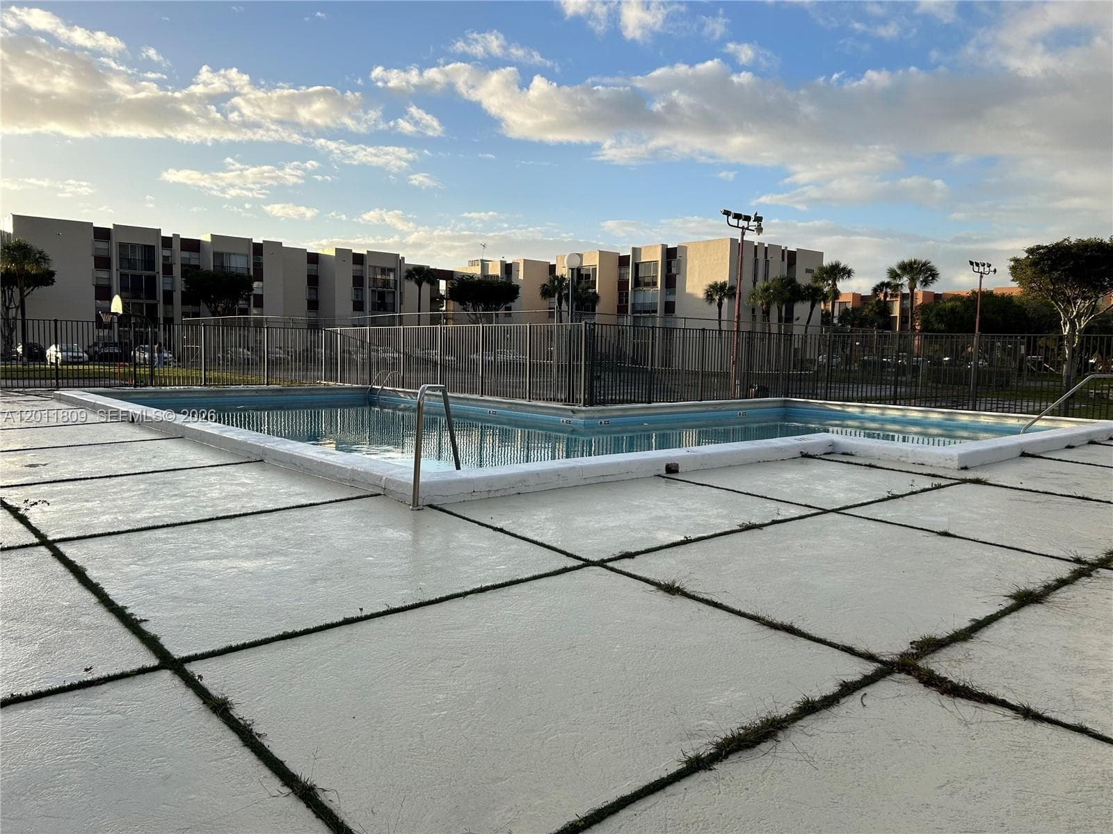 VERSAILLE GARDENS I CONDO · #202 in Miami - Photo 20
