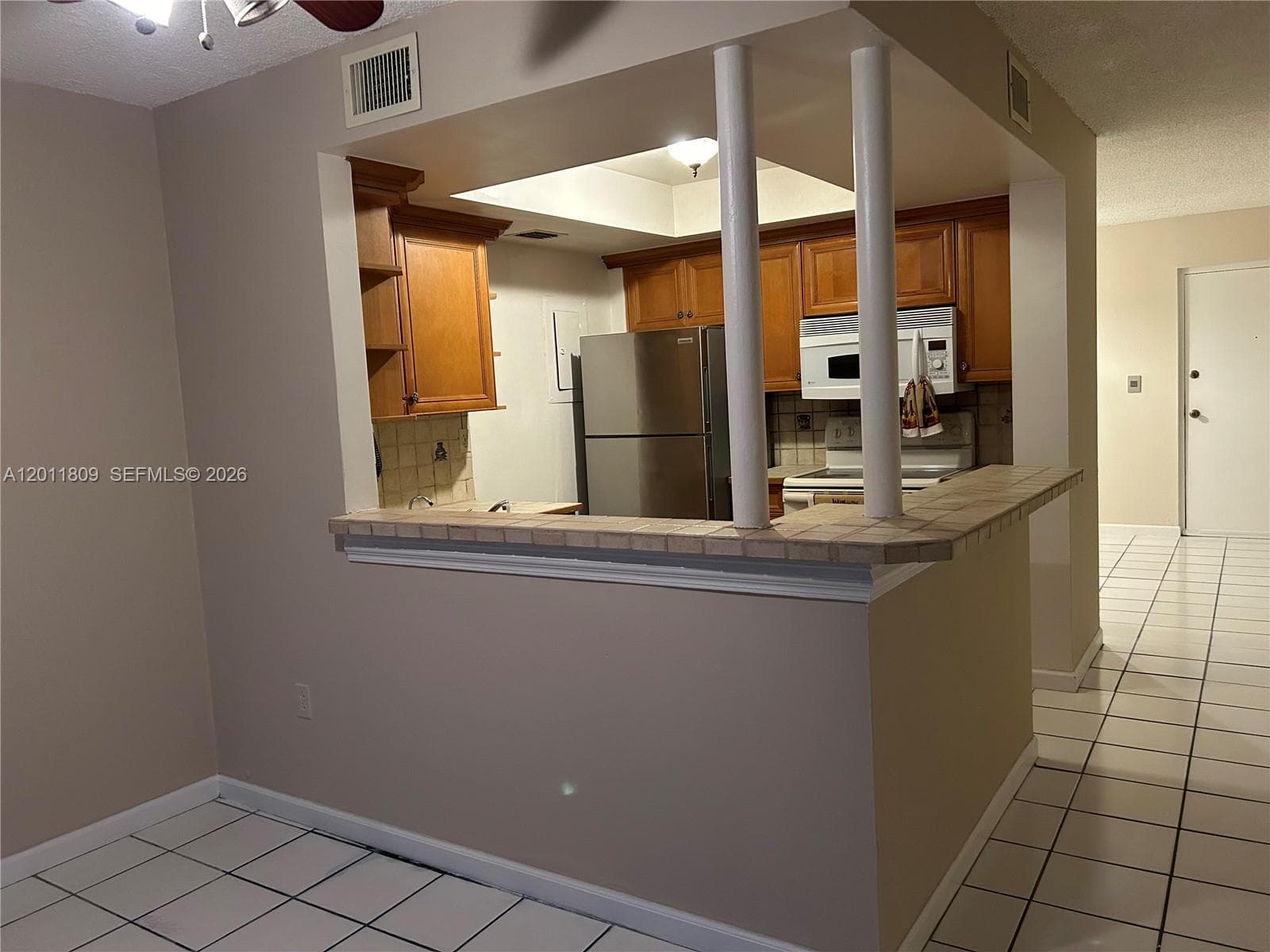 VERSAILLE GARDENS I CONDO · #202 in Miami - Photo 15