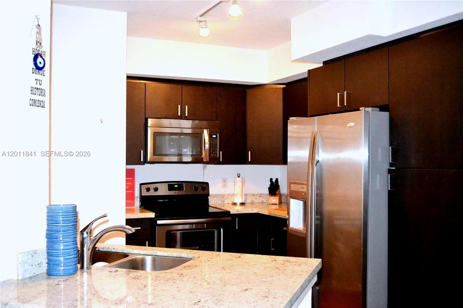 RADIUS CONDO · #317 in Hollywood - Photo 5