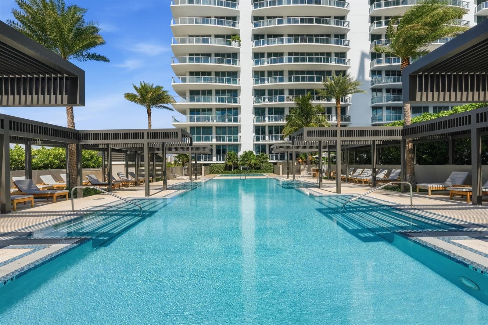 62-web-or-mls-3100_N_Ocean_Dr_Unit_H1701