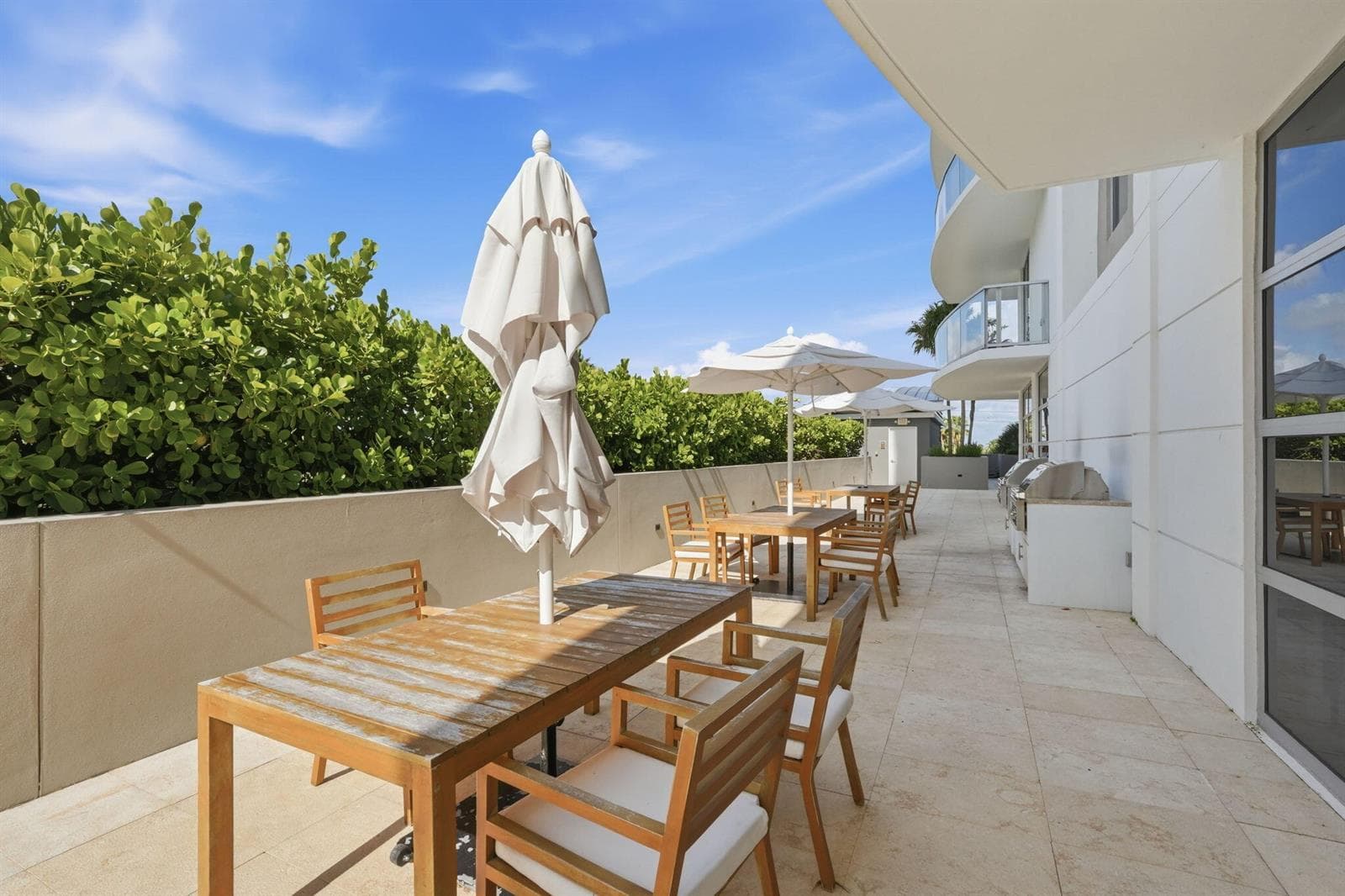 63-web-or-mls-3100_N_Ocean_Dr_Unit_H1701