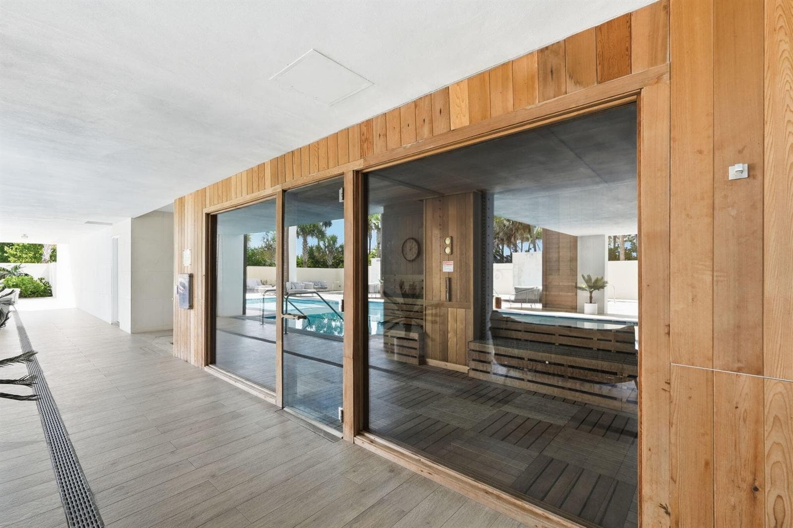 53-web-or-mls-3100_N_Ocean_Dr_Unit_H1701