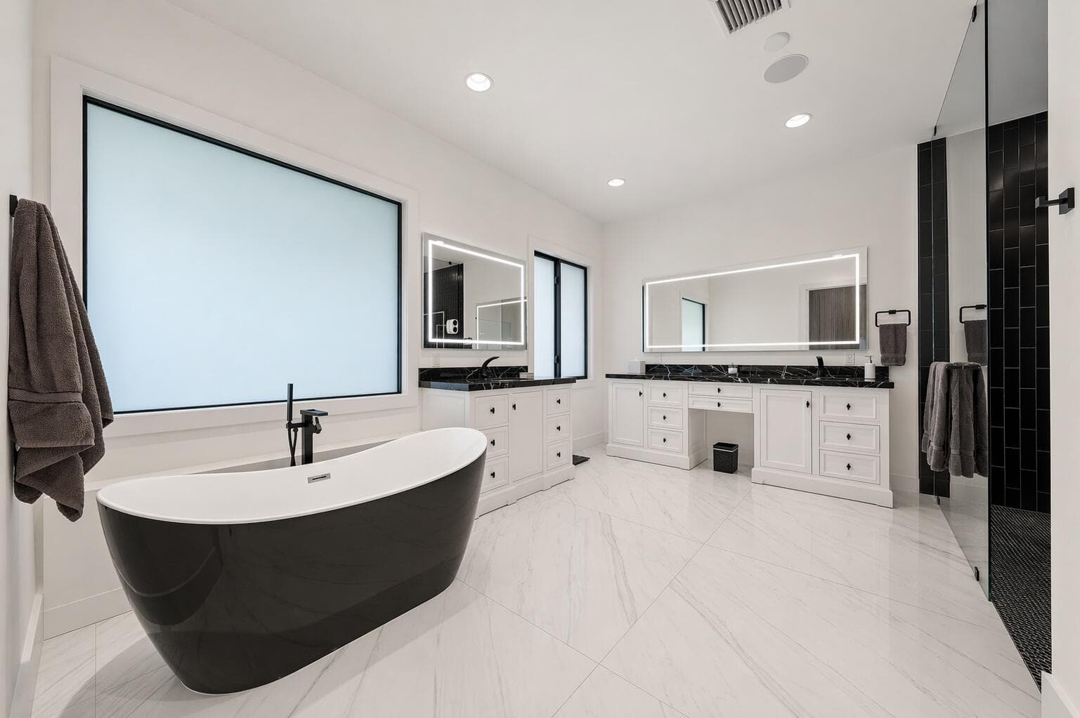 Primary BATH 1