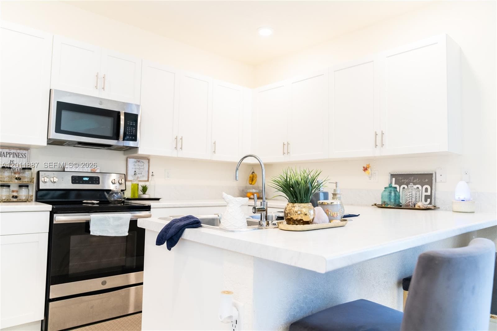 AQUABELLA in Hialeah - Photo 13