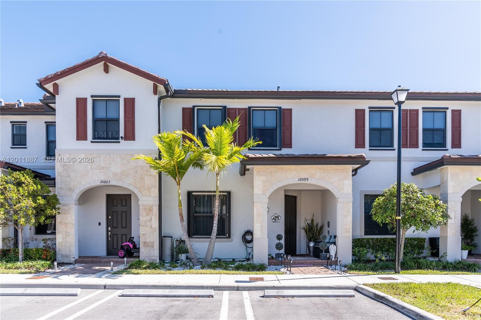 AQUABELLA in Hialeah - Photo 1