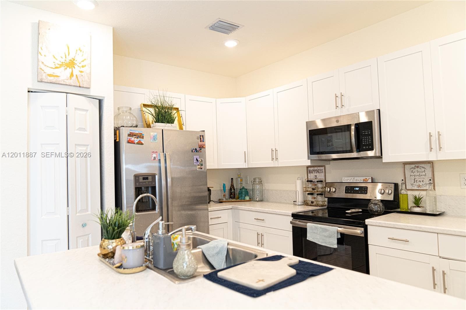 AQUABELLA in Hialeah - Photo 10