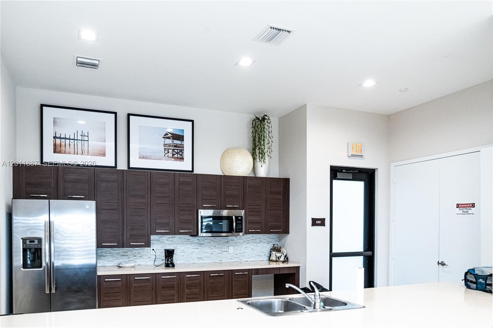 AQUABELLA in Hialeah - Photo 33