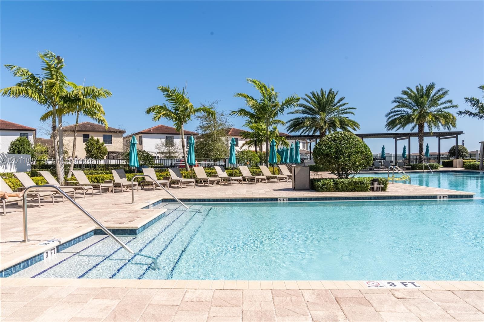 AQUABELLA in Hialeah - Photo 37