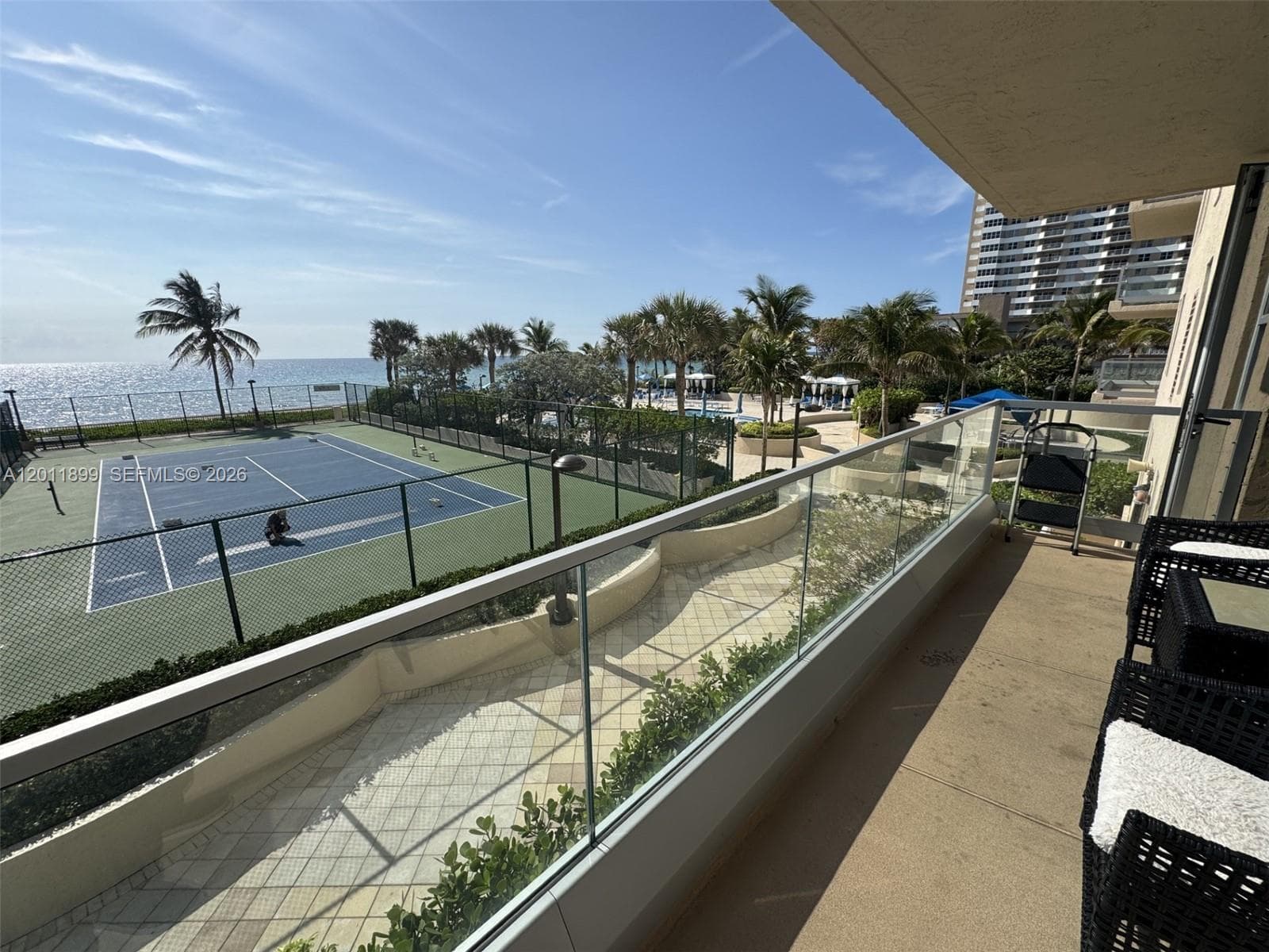 Direct Ocean Front!    "Tennis Heaven!"