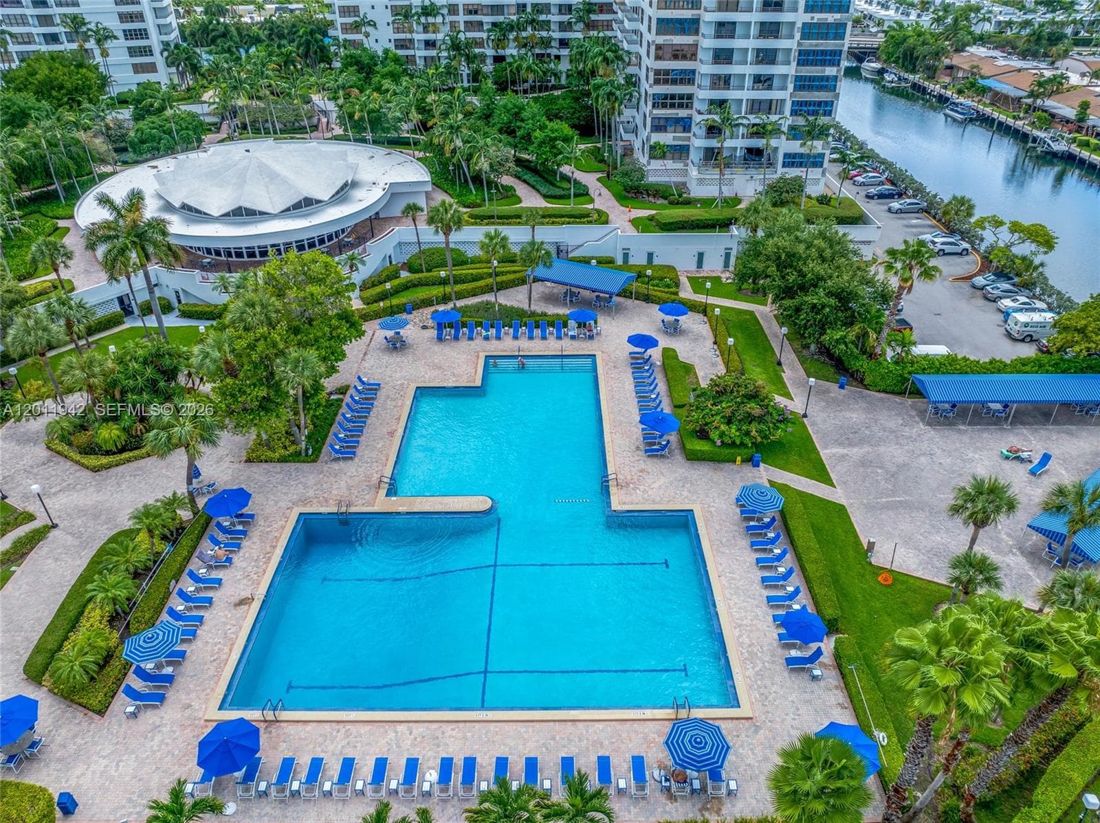 OLYMPUS CONDO · #212 in Hallandale Beach - Photo 37