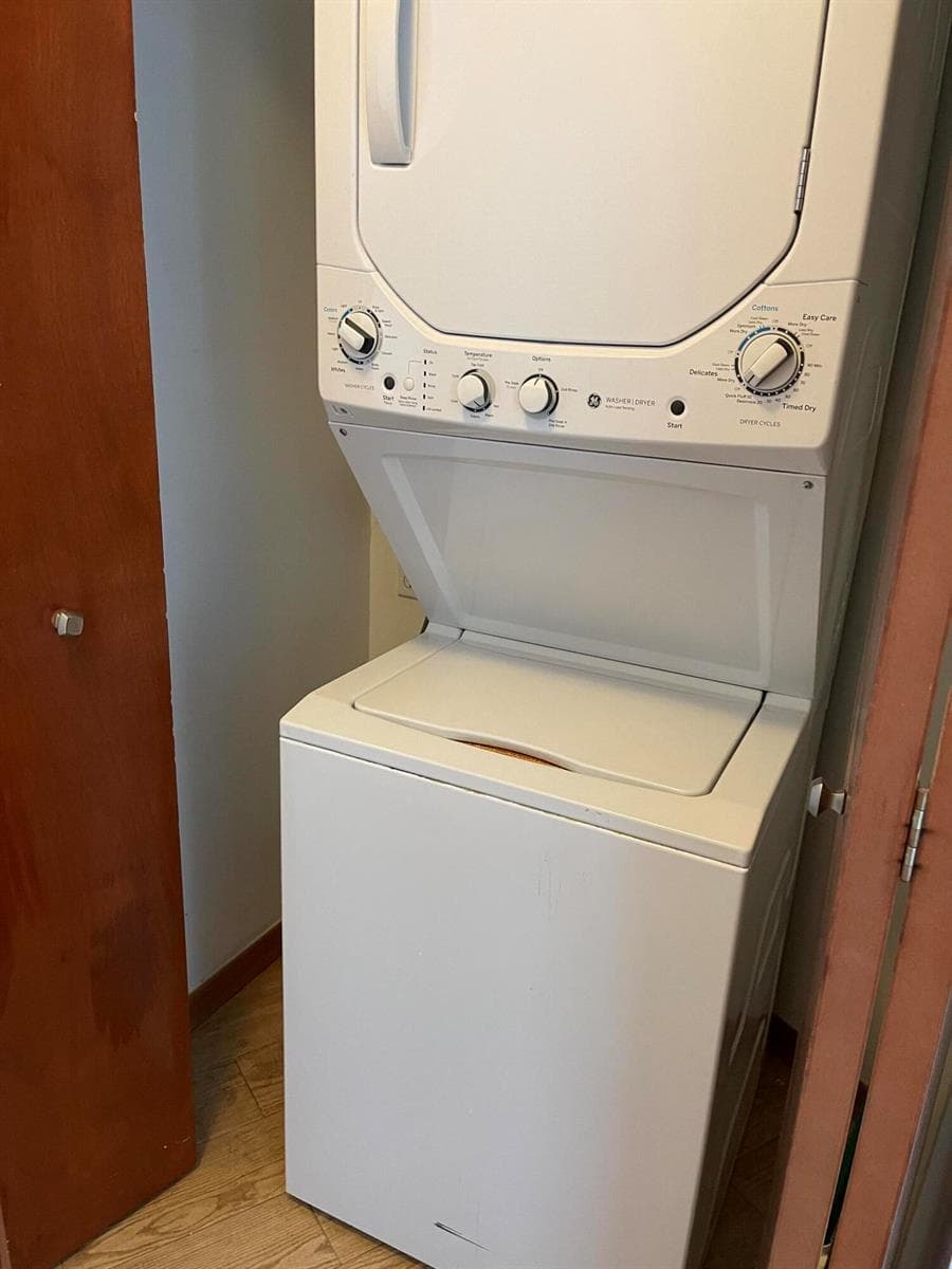 Washer & Dryer