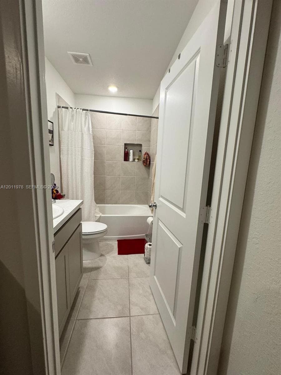 338 NE 1St Dr #338 photo 6