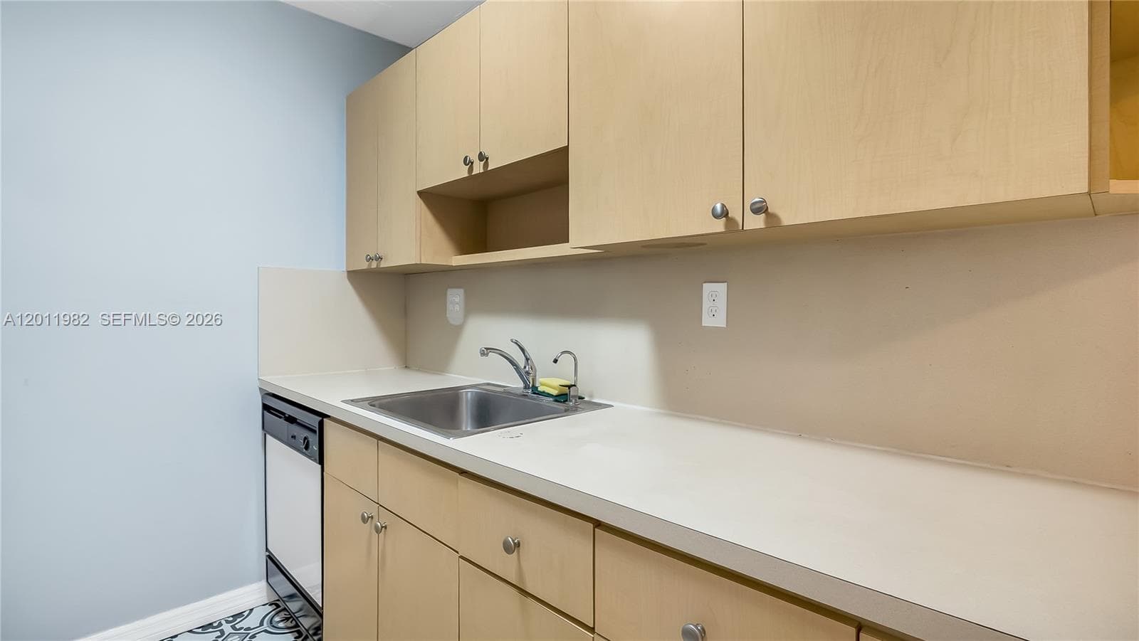 CYPRESS VILLAGE CONDO · #C5 in Miami Lakes - Photo 17