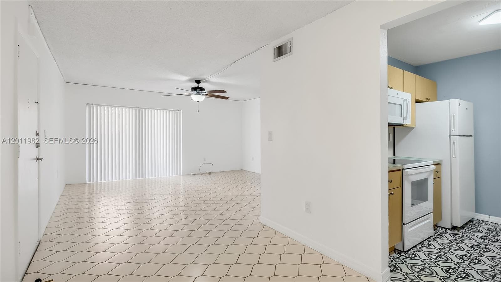 CYPRESS VILLAGE CONDO · #C5 in Miami Lakes - Photo 3