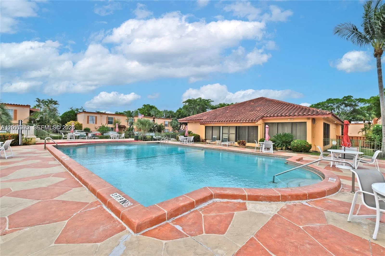 CYPRESS VILLAGE CONDO · #C5 in Miami Lakes - Photo 9