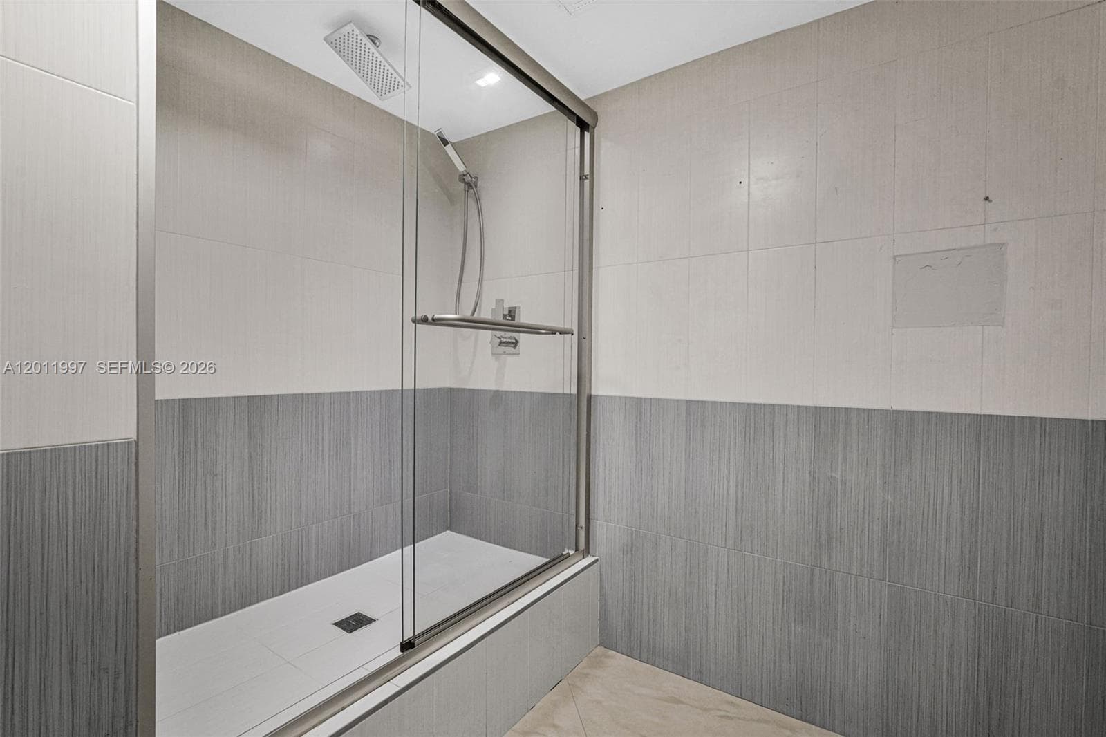RESIDENCES ON HOLLYWOOD · #1611 in Hollywood - Photo 35