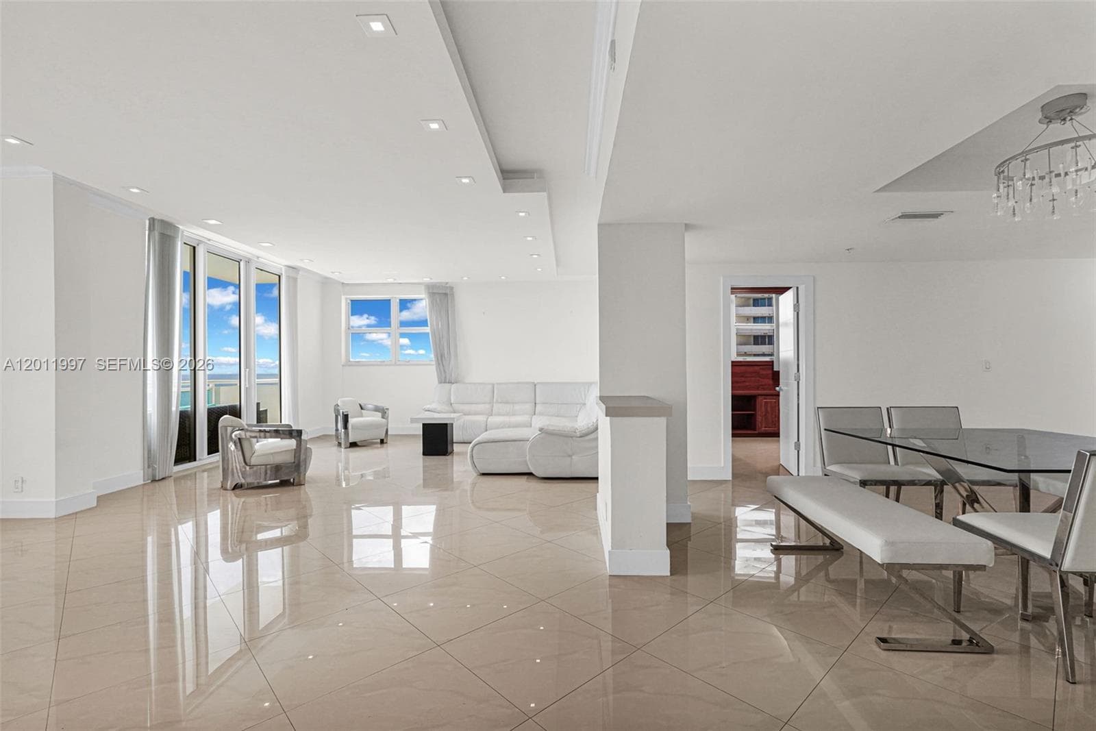 RESIDENCES ON HOLLYWOOD · #1611 in Hollywood - Photo 4