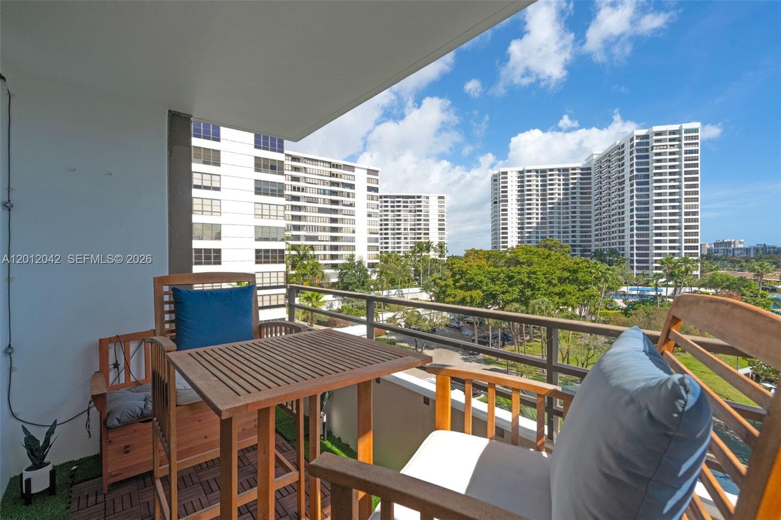 OLYMPUS CONDO PHASE · #226 in Hallandale Beach - Photo 24
